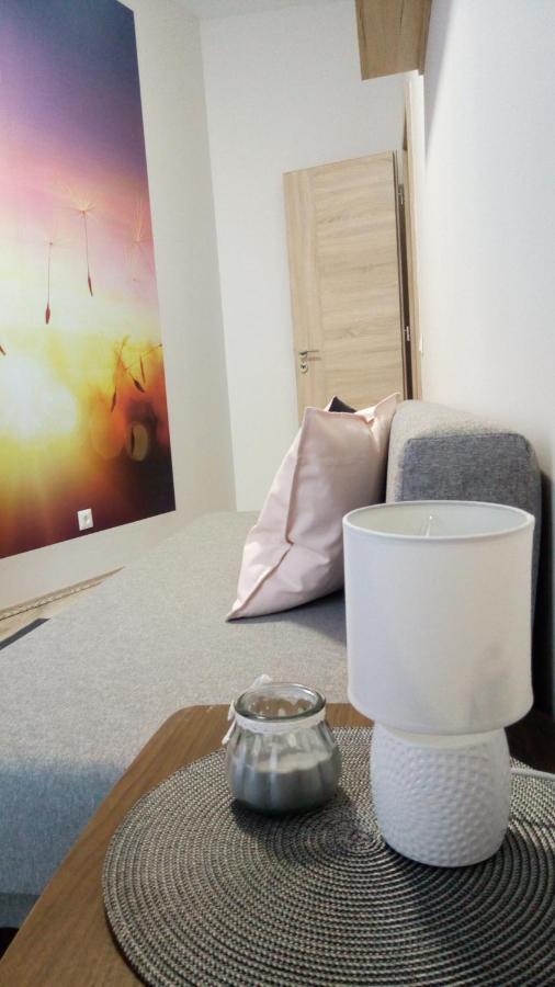 Loli Apartman ミシュコルツ エクステリア 写真